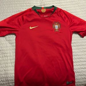Portugal 2018 World Cup jersey